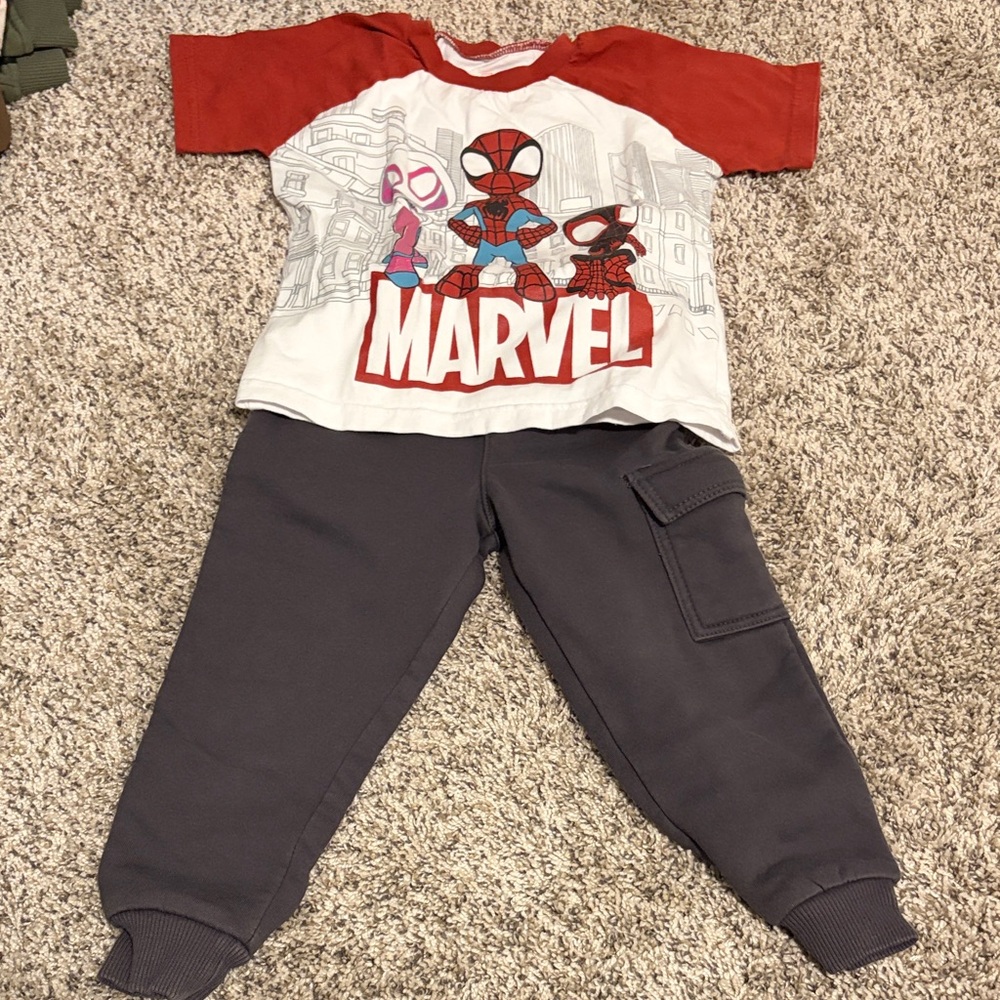 4 Sets of 3T Boy Outfits